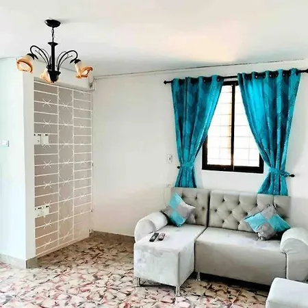 For 8, Near To The Beache And Downtown
